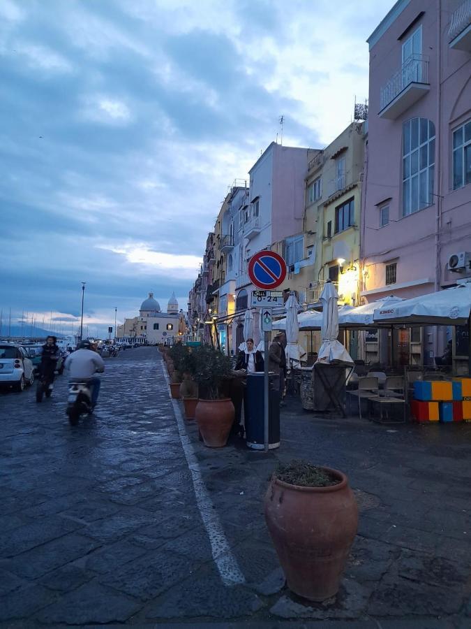 Monolocale Nonna Elena Villa Procida Eksteriør billede
